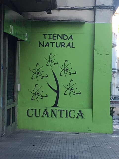 La Tienda Cuantica -  uma loja de alimentos em Montevidéu.