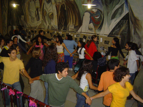 atividade do lab_arte em 2006 no saguão da feusp